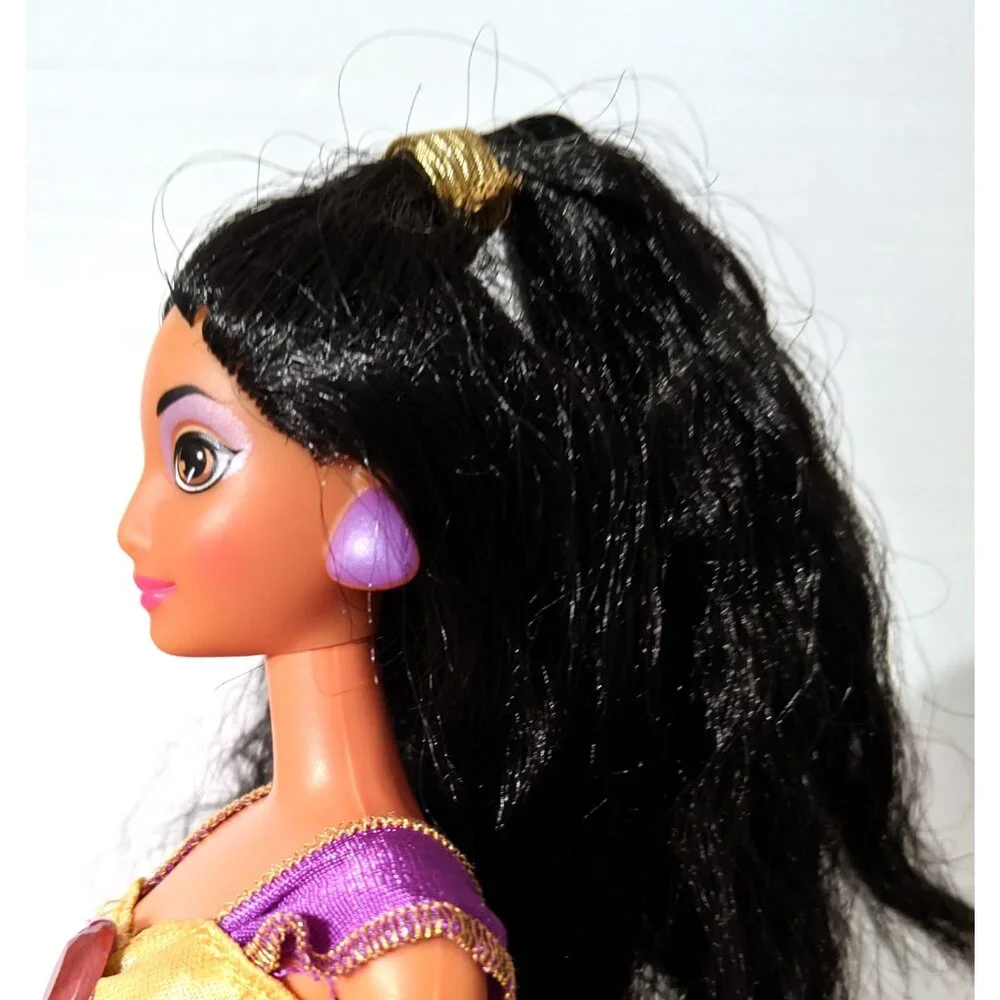 Barbie Doll with Purple and Yellow Outfit - Picture 3 of 9
